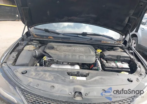 2015 Chrysler 200 S from USA, damaged, VIN 1C3CCCBB0FN712383